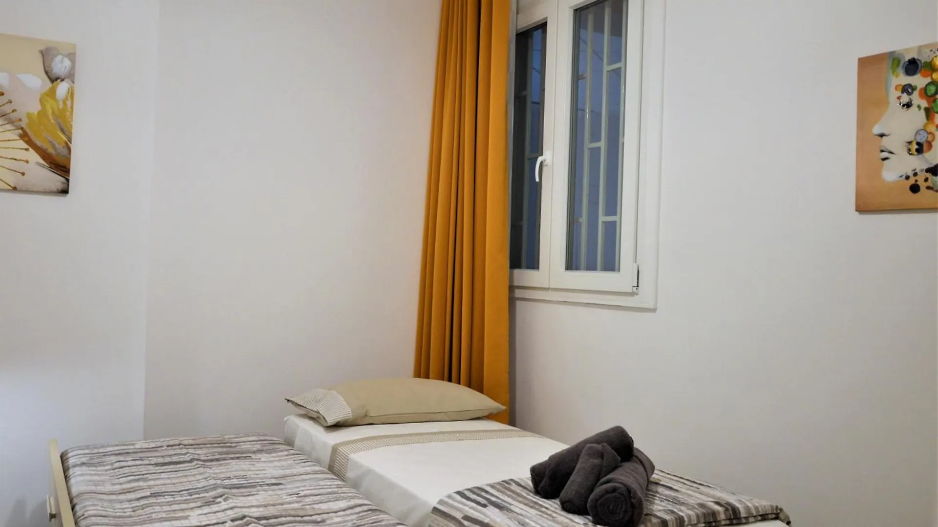 La Casa Di Ari Apartment Naples