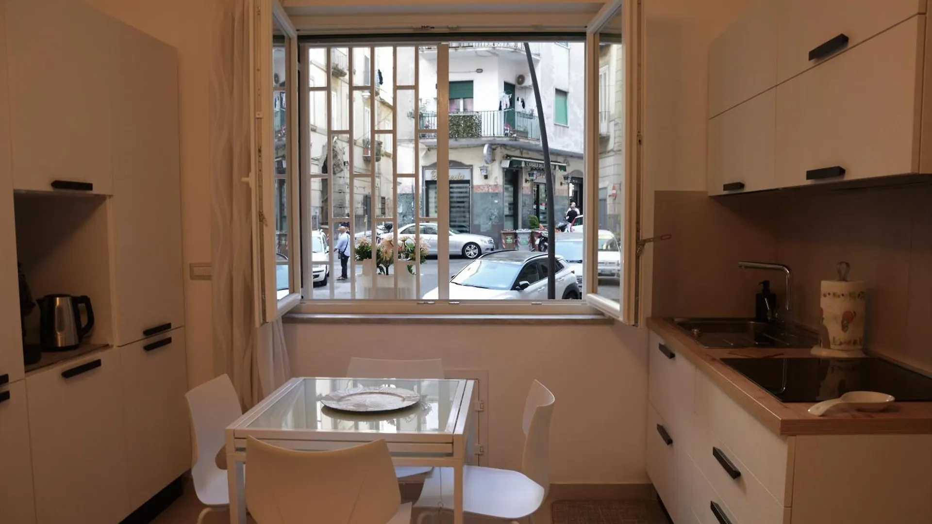 La Casa Di Ari Apartment Naples